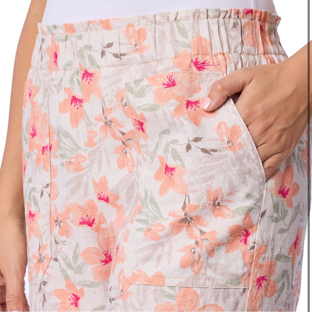 Briggs New York Pink and Orange Bermudas Elastic Waist - Picture 3 of 3